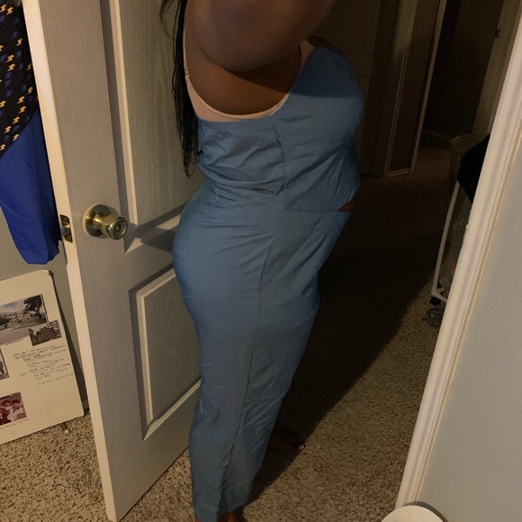 Jumpsuit - Picture 3 of 4